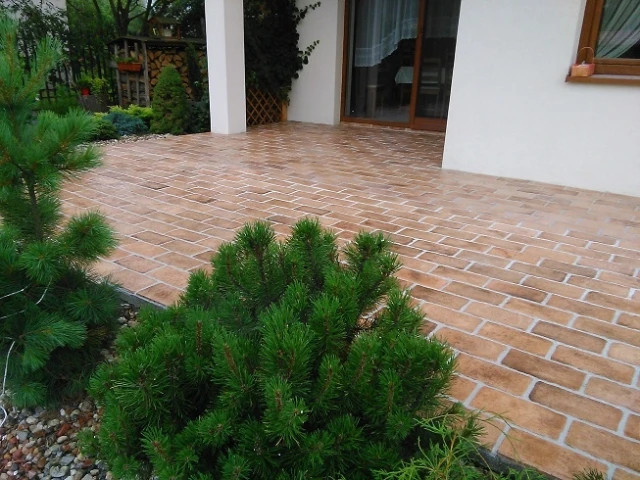 Carrelage en brique ancienne beige et marron  – L : 13.5 cm x H : 27 cm x Ep : 1.5 cm