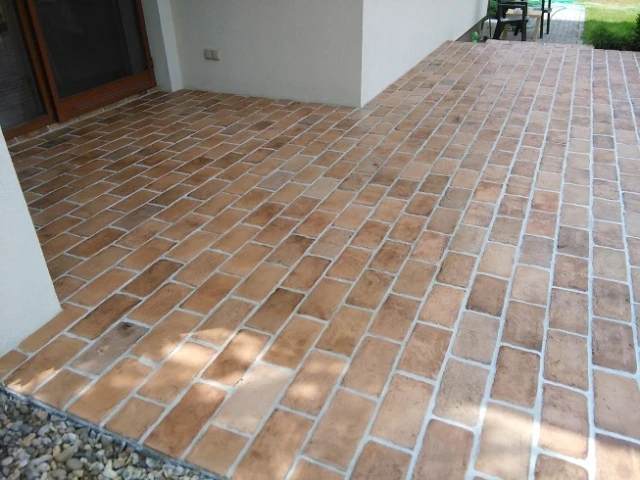 carrelage-brique-ancien-beige-et-marron-pc050bbr015