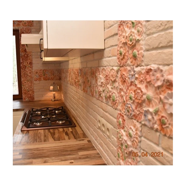 carrelage-fleurs-sc023bia025
