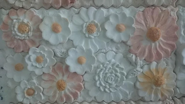 carrelage-fleurs-sc023bia025