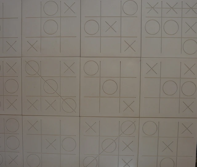 tuile-tic-tac-toe-90