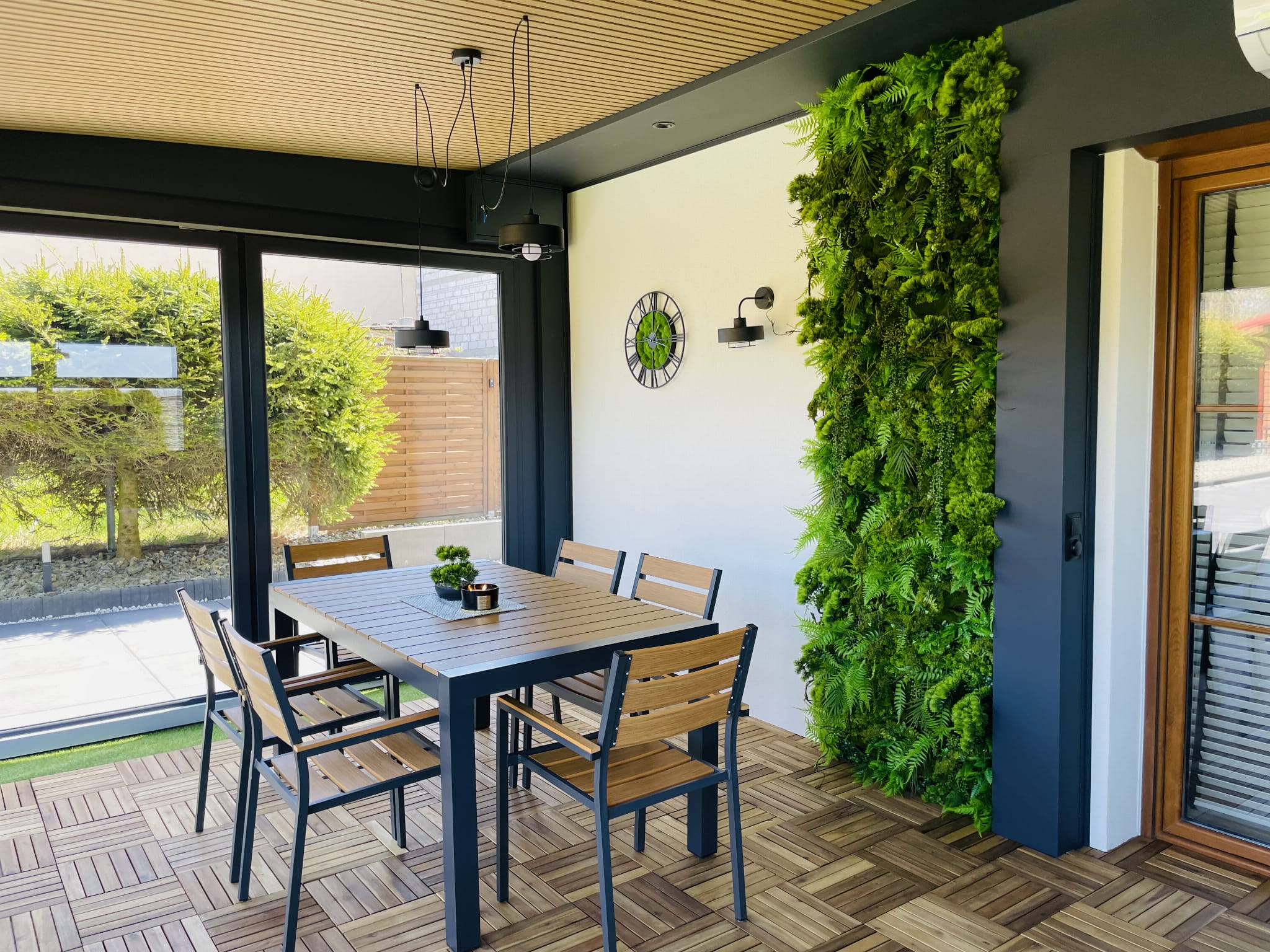 Jardin vertical de pin de montagne – Green Designers