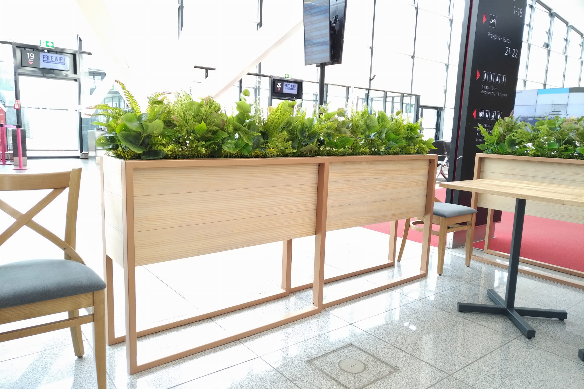 Remplir le pot Fresh Rain avec des plantes – Green Designers
